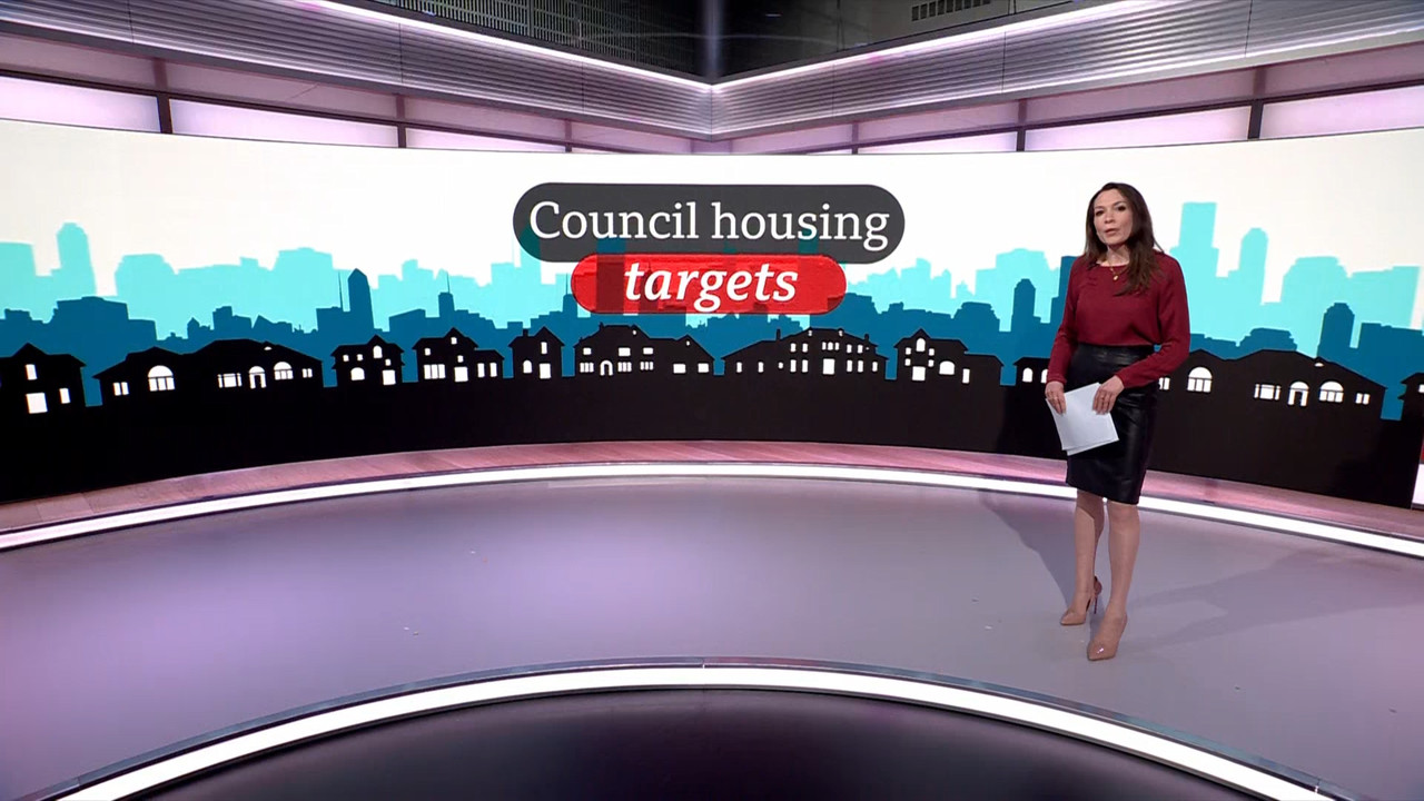 BBC London News_20230503_22302240.ts_snapshot_02.41.260