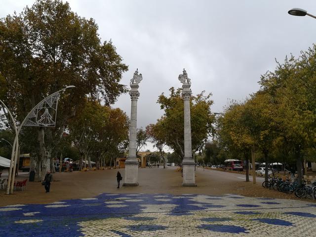 Día Dos: Sevilla Monumental y Triana. - Sevilla, bajo la lluvia de otoño (12)