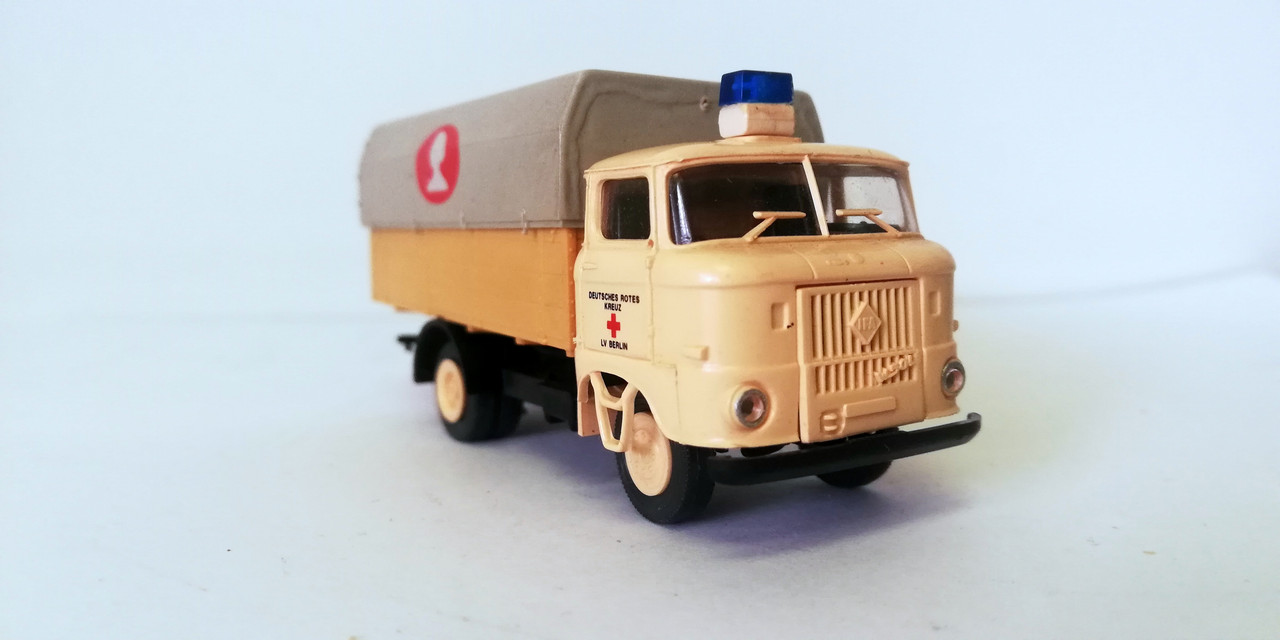 Mach (3280)