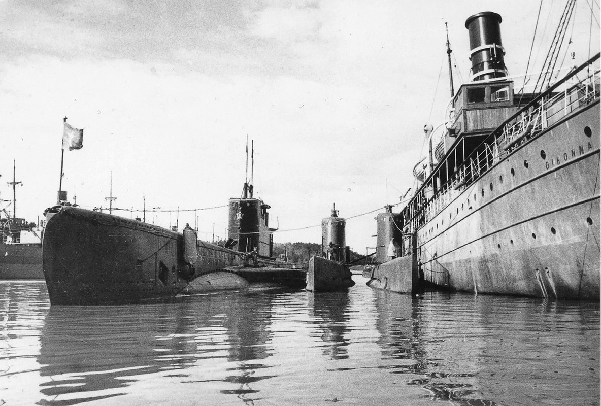 Лембит, М-102 и М-90 у Ойхонны, весна-лето 1945г.