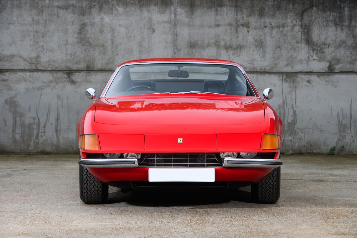 Elton John's 1972 Ferrari 365 GTB4 Daytona (7)