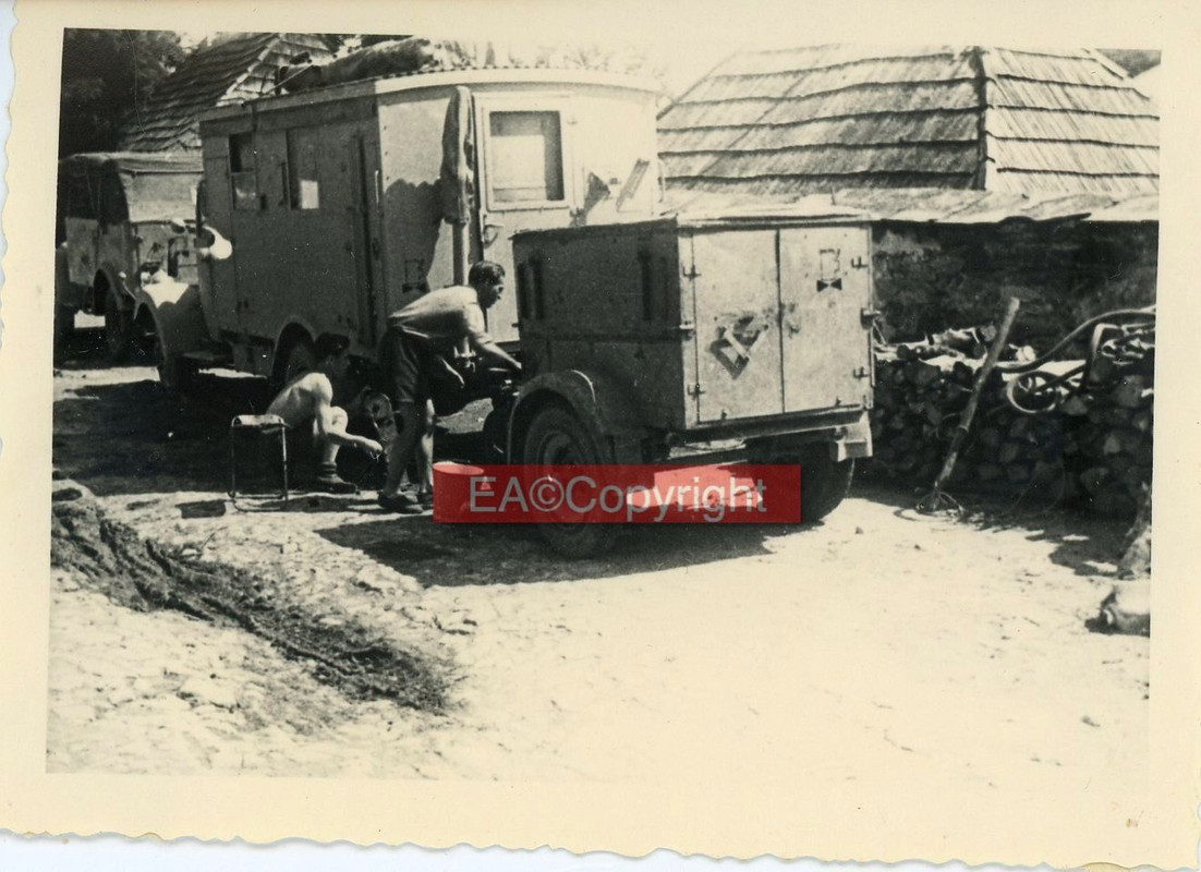 Funker Funkwagen LKW Camion Anhänger Maschinensa