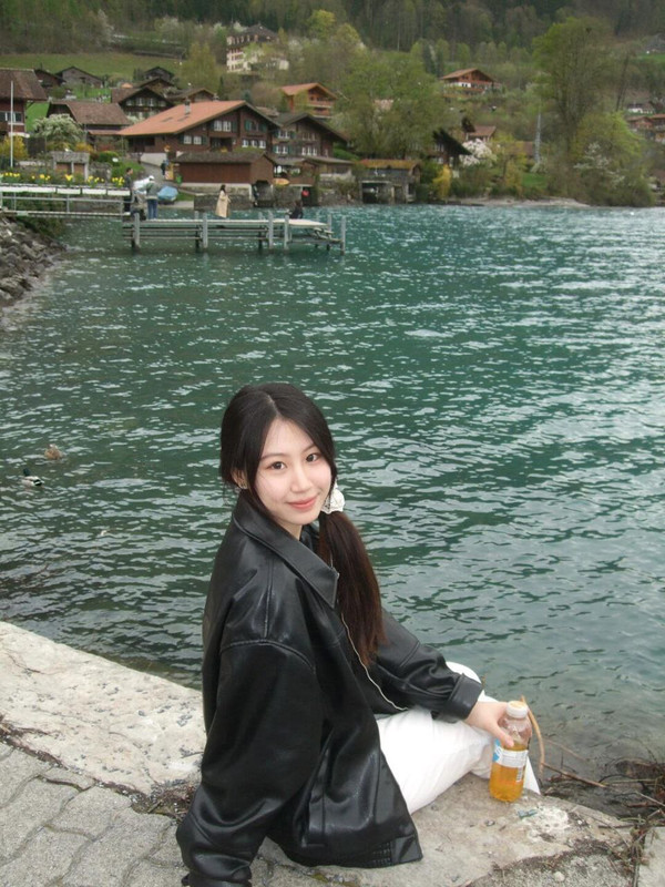 photo 7 2025 12 27 21 20 43