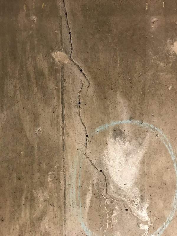 20191128 Basement Crack-01