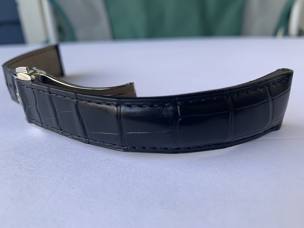 8E3C76B9-55C1-418C-99F9-40C10D2B7792