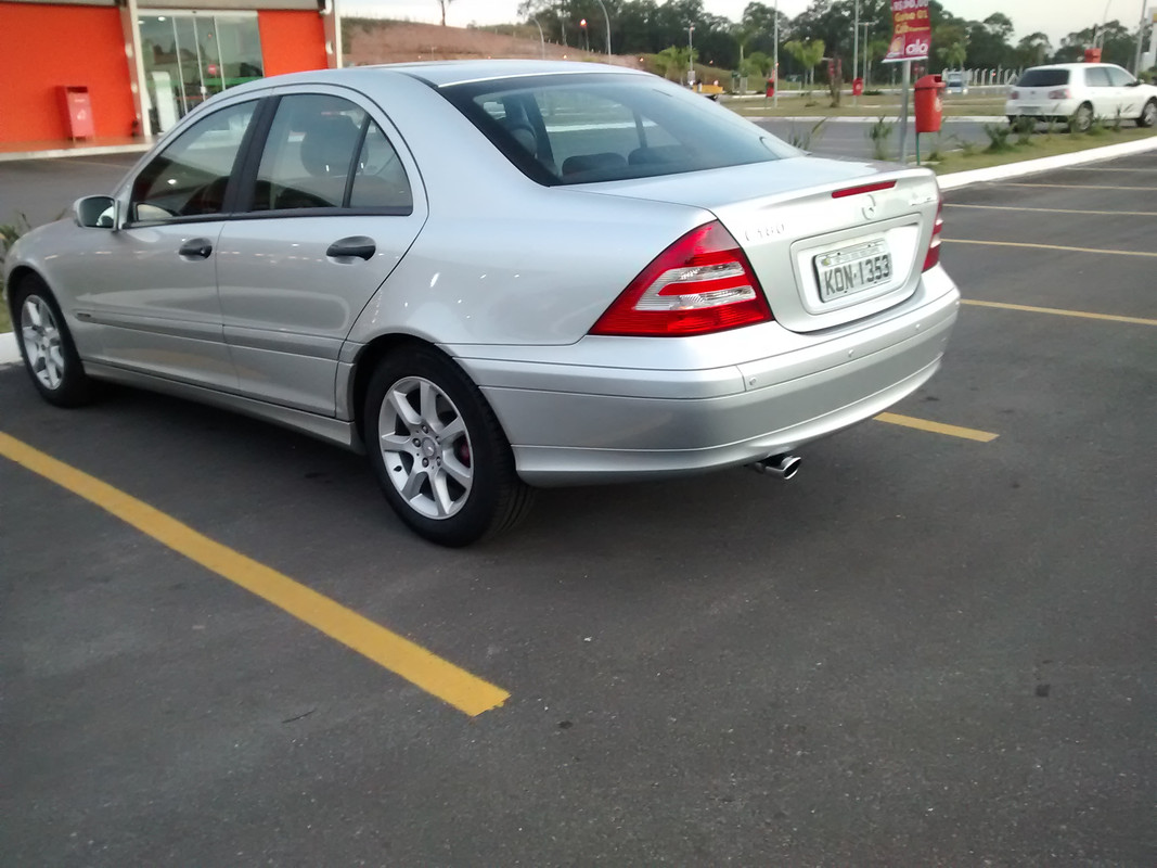W203 C180K 2005 R$ 38.500,00 (VENDIDO) C180-K-61