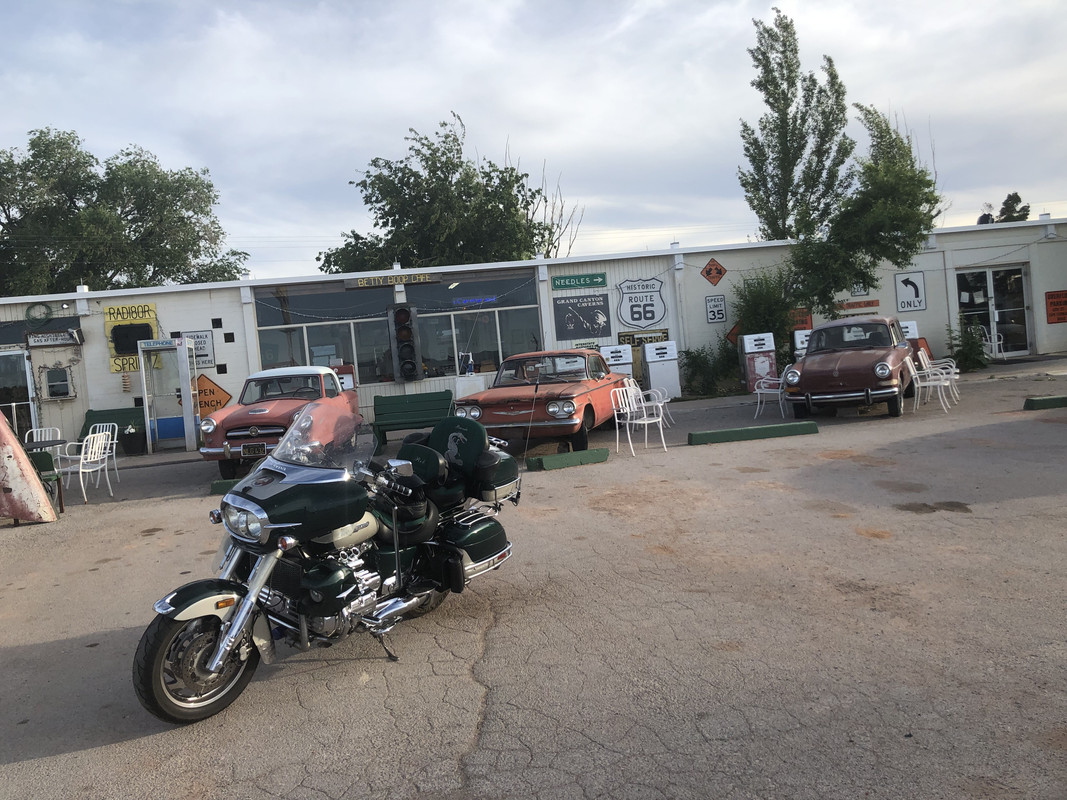 40240194-A4A9-4A91-ABB1-D91C713EE754