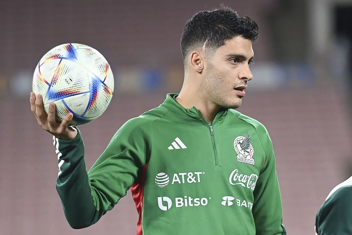 ¿Posible baja de la Selección mexicana? Raúl Jiménez vuelve a Inglaterra