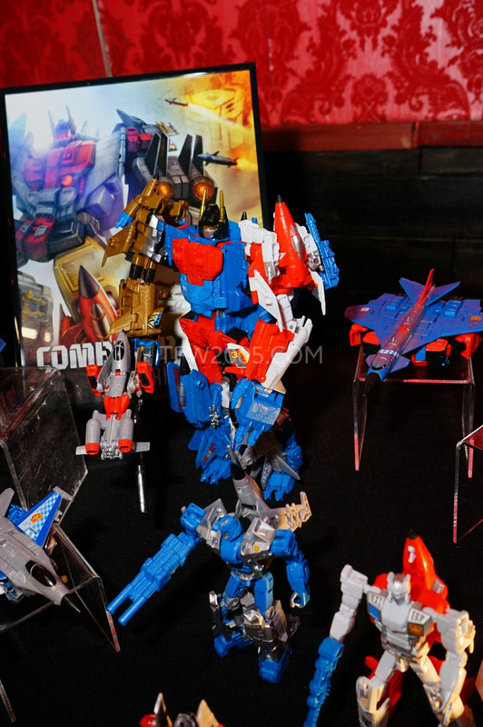 SDCC2015-Hasbro-Breakfast-Transformers-Combiner-