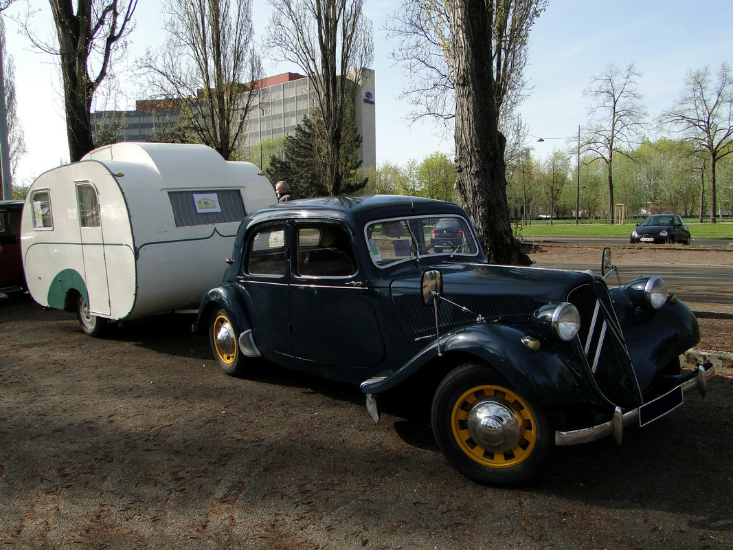 TRAC CARAVANE 1
