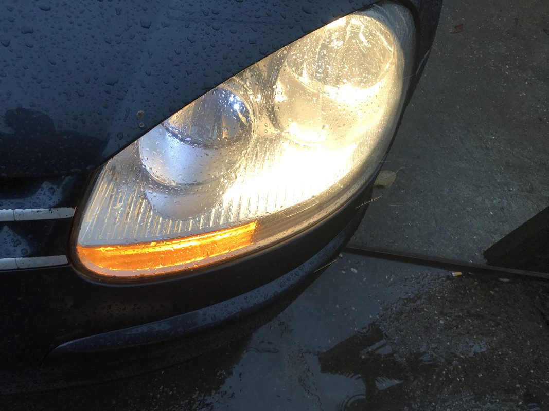 E21E2B04-EBD0-4FE8-9F4B-A9A602A61D52