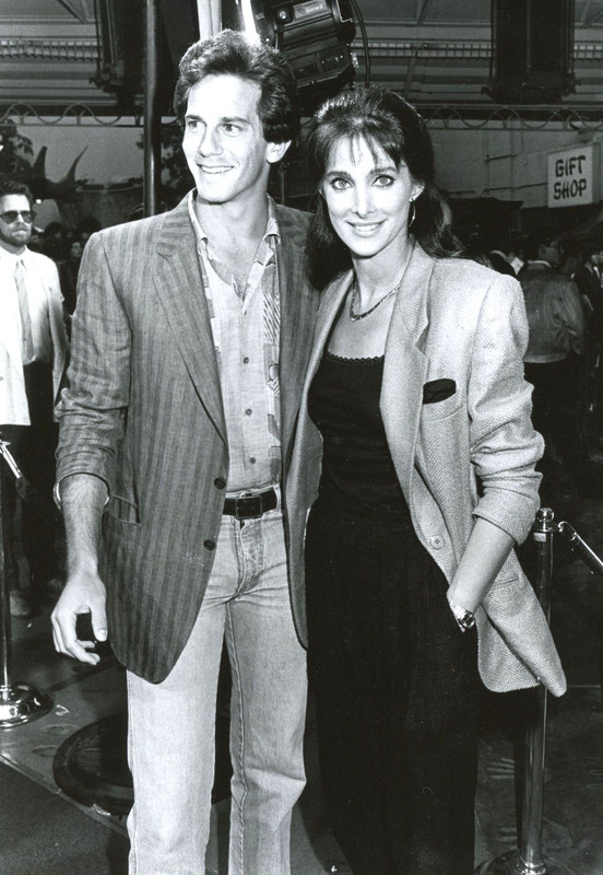 connie_sellecca_b37