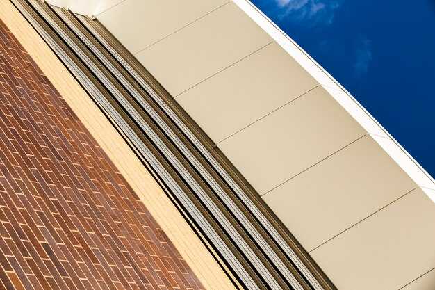 Обзор популярных материалов для кровли