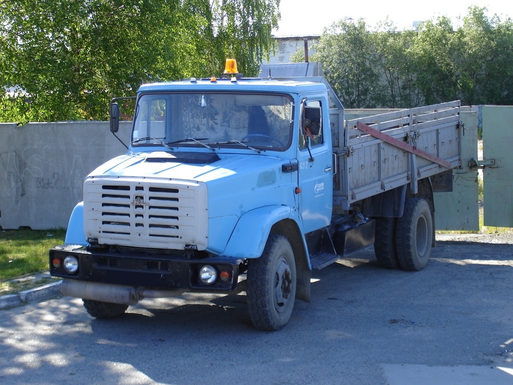 ЗиЛ-4331