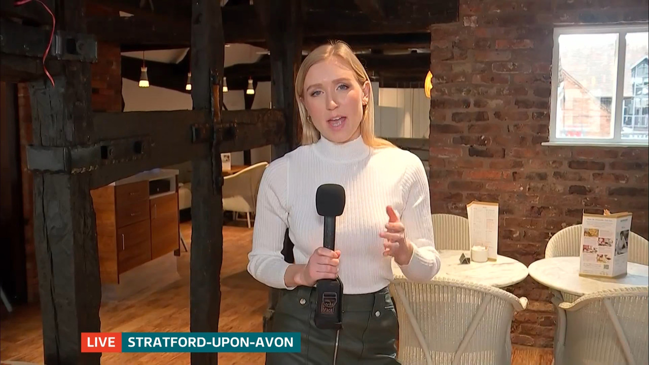 ITV Lunchtime News_20221024_13301355.ts_snapshot_15.26.102