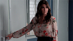 https://i.postimg.cc/kgbS9Gr8/tumblr-nqqxzn2-Yr11raefh7o9-250.gif