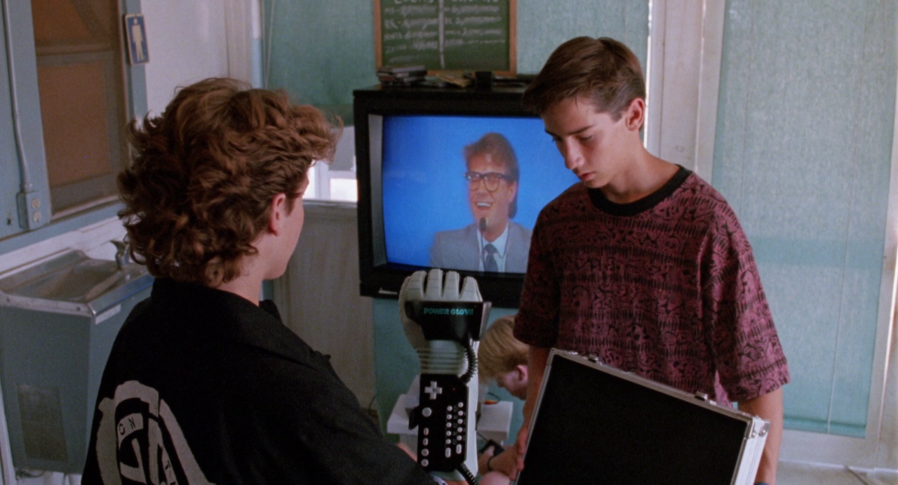 vlcsnap-2022-04-09-19h05m56s274