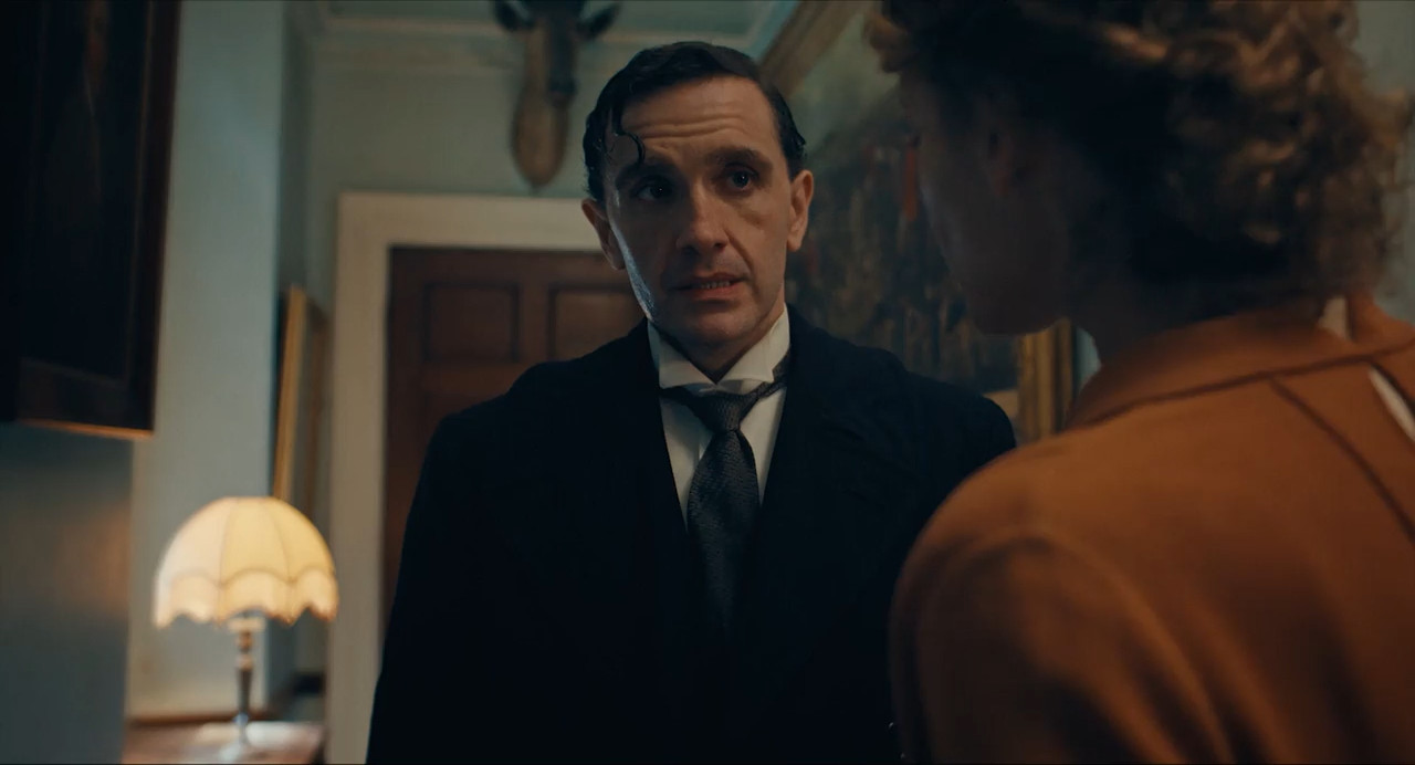 This Is Not a Murder Mystery 2025 WebRip Season 1 [Hindi + English] 480p 720p ESub Screenshot