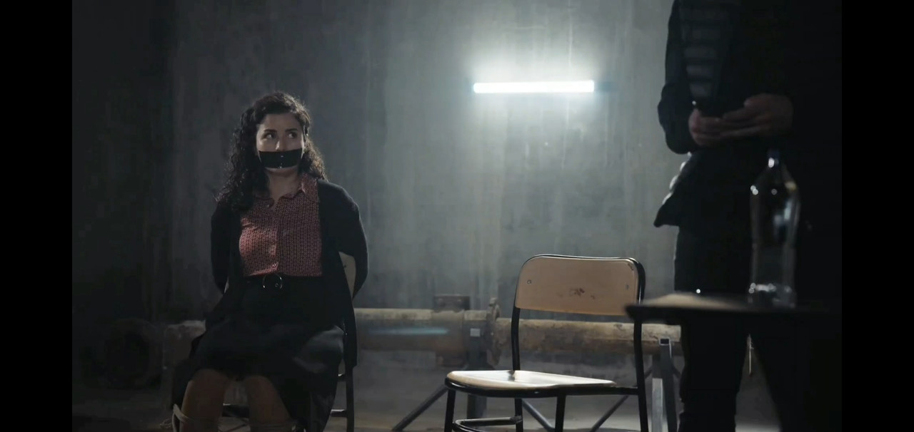 Screenshot_20240123_215000_Video Player