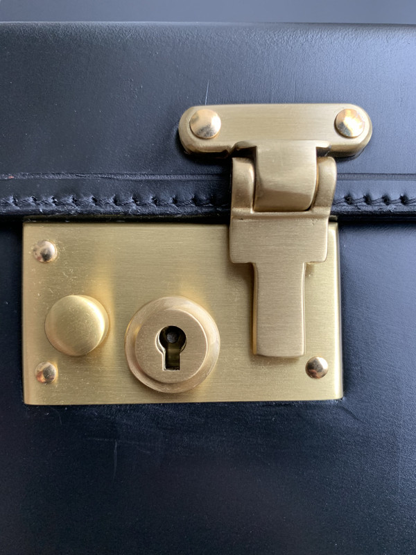 4AAF1AED-F2C7-4277-8D15-C1255DCE6BB5