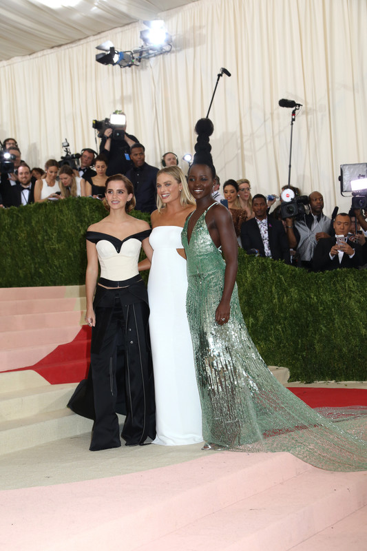 emmawatson-updates.com (223)