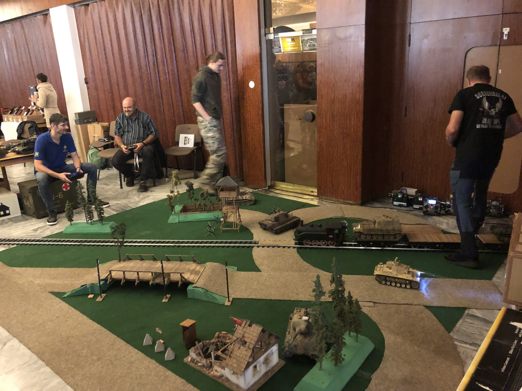 90C5E77F-6CA6-4D56-AA19-8711D7CDC378