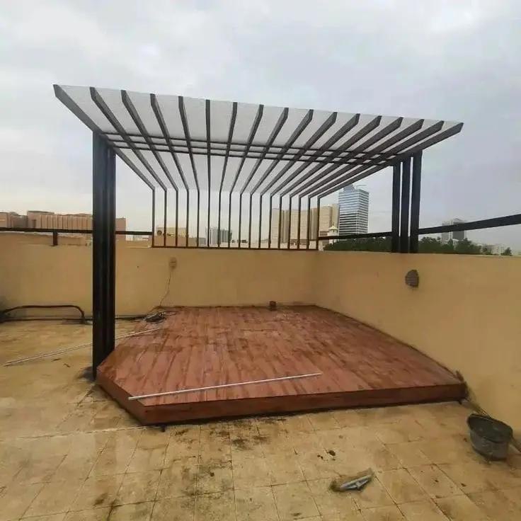 برجولة مع جلسات خارجية