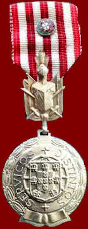 Medalha-de-Prata-de-Servi-os-Distintos