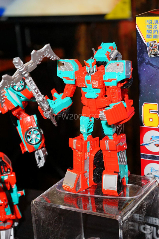 SDCC2015-Hasbro-Breakfast-Transformers-Combiner-