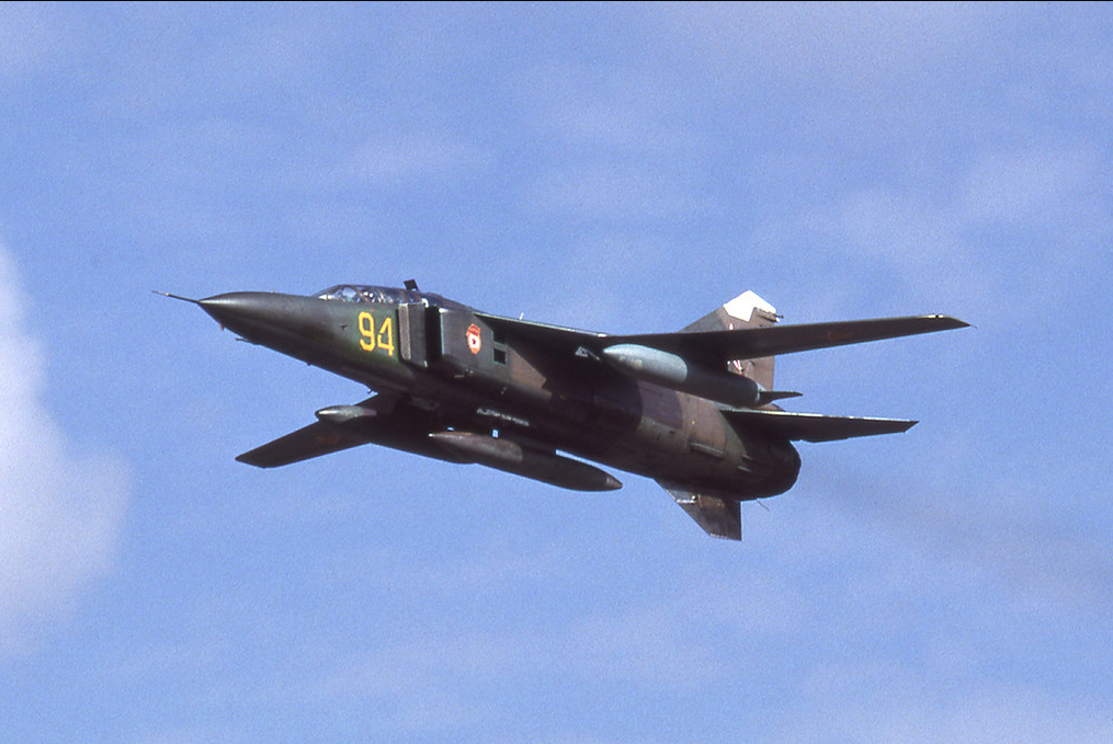 19 GvAPIB Mig-23UB 94 Yellow [Lärz 3.93] Leaving Germany for Dimitrievka storage base near Orenburg_