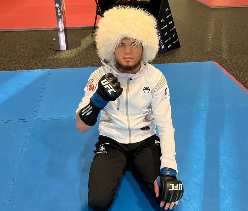 Хавиер Мендес: Умар Нурмагомедов ще стане шампион