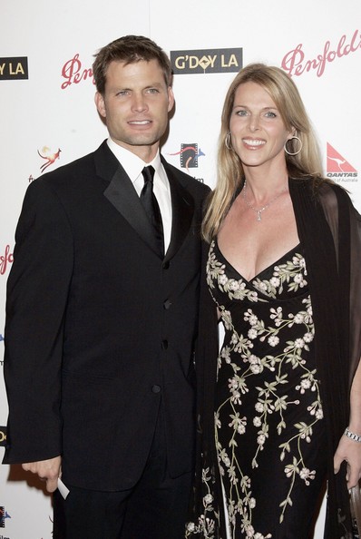    Casper Van Dien con hermoso, lindo, Esposa Catherine Oxenberg  