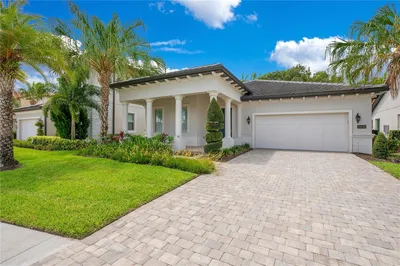 What are the requirements for obtaining a real estate license in Florida