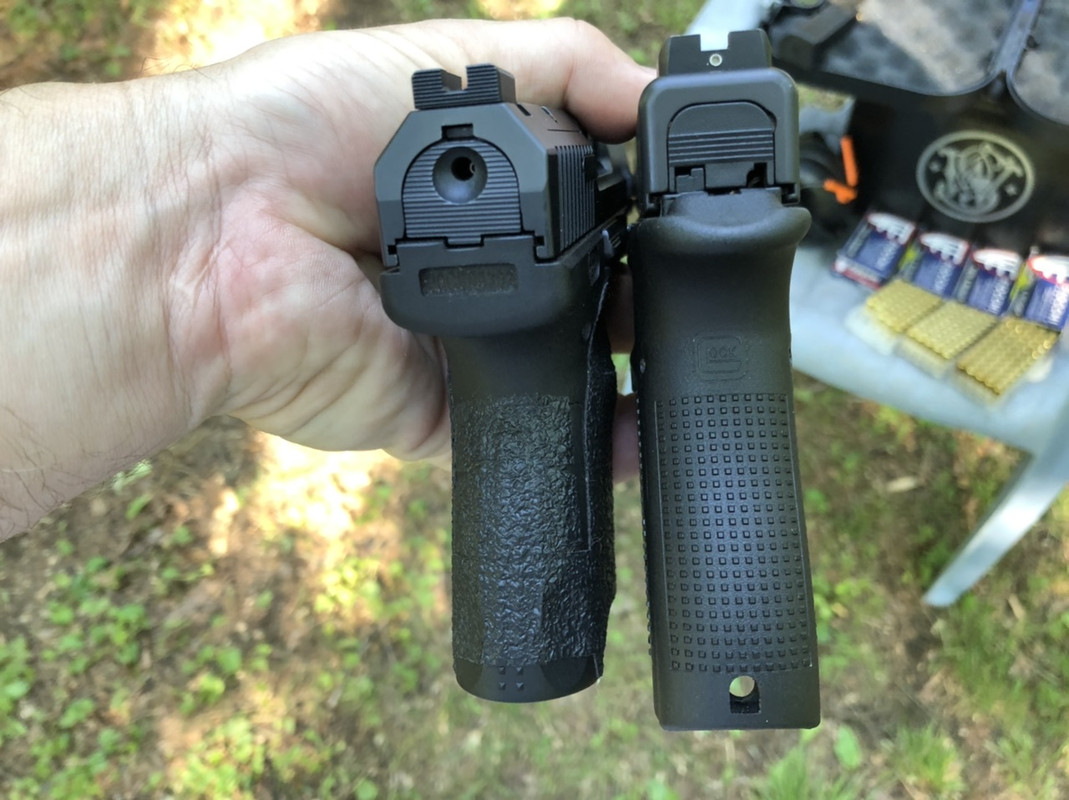 FF06CE9D-BCDC-4C05-8CFD-2469BC4B6BAE