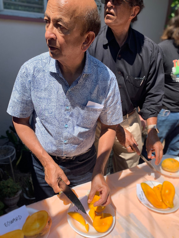 5AA6C32E-10F4-477B-985D-4EA9291EE755