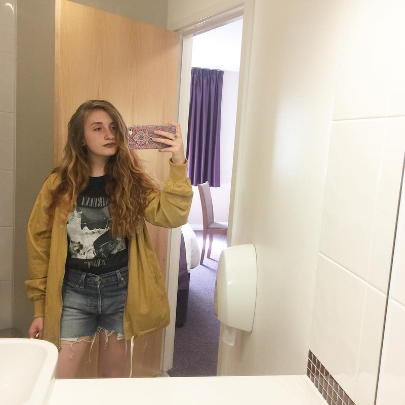 [Image: Caitlin-14.jpg]