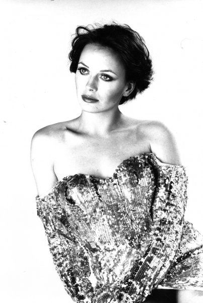 Lesley_Anne_Down_b20