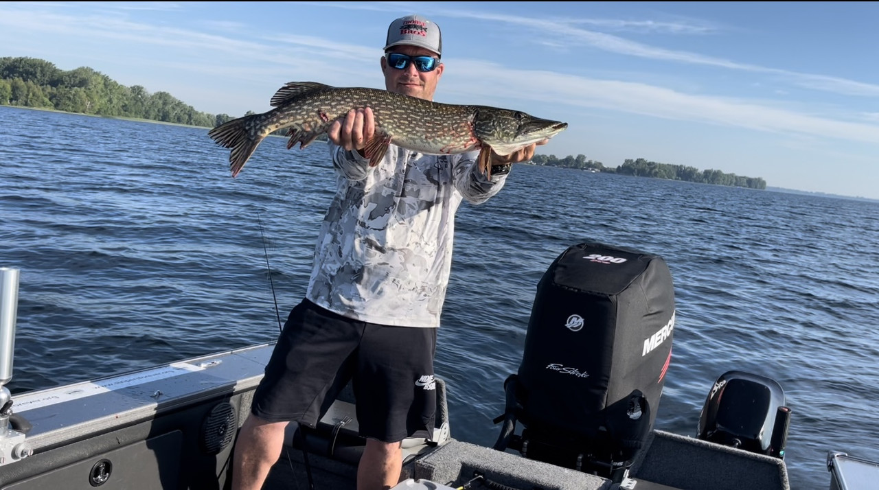 496C2CA3-988B-4FAD-BB27-293899BDD31F