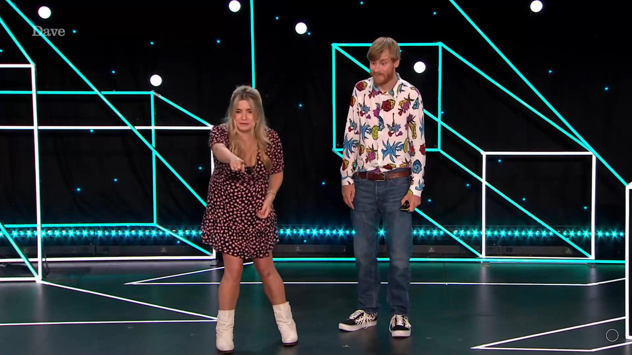 11.14 - 21.40.00 - Comedians Giving Lectures. Joining Sara Pascoe are....ts_snapshot_26.41_[2021.11.