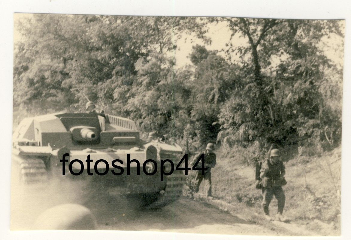 WH Panzer Sturmgeschütz StuG Gefecht1