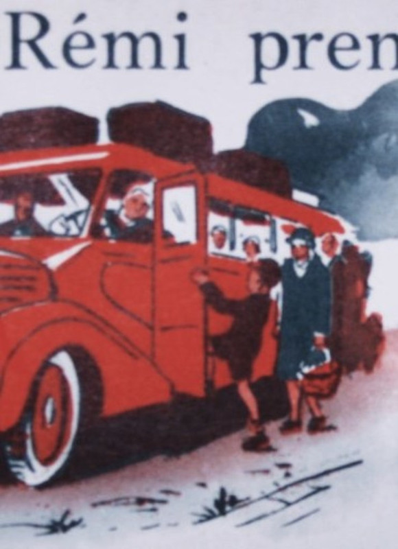 Rémi prend un car pour le bus