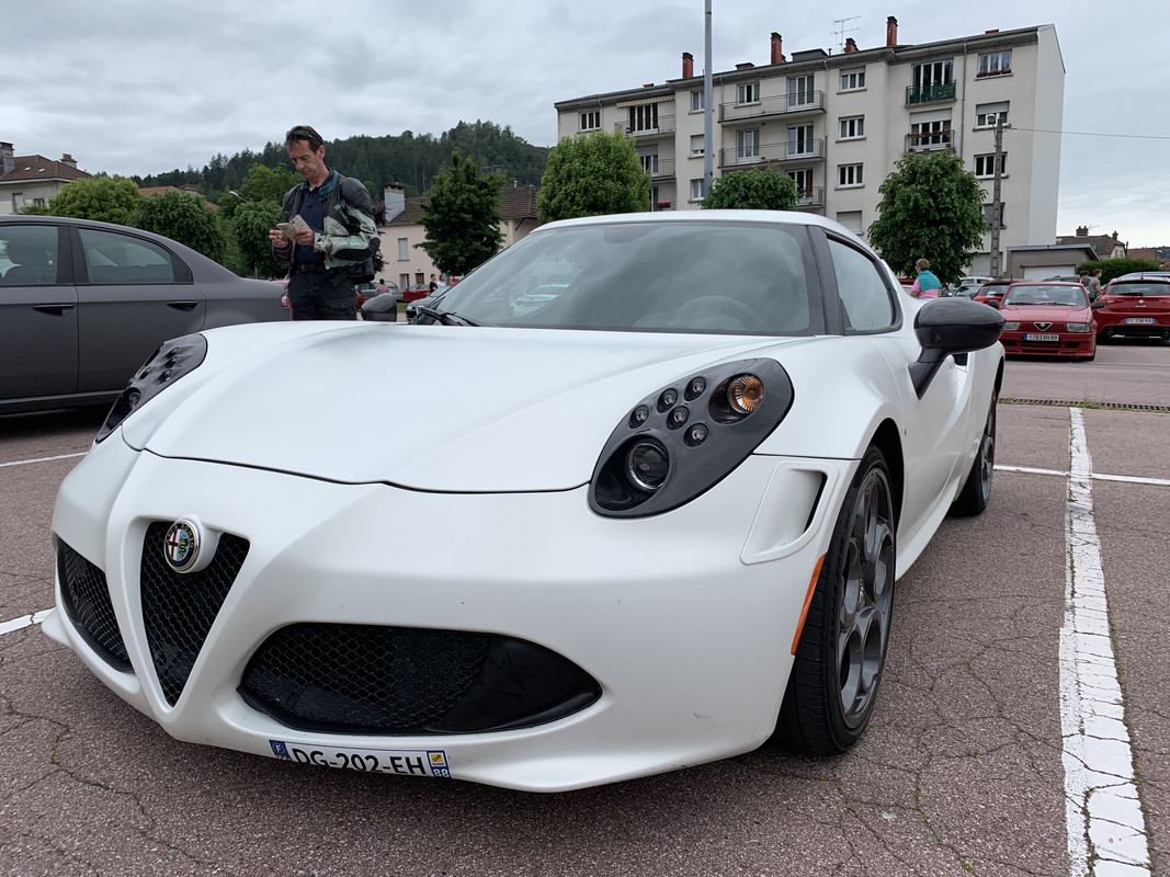 F31CF7D9-D527-46E5-AD95-6E8A6B045F5A