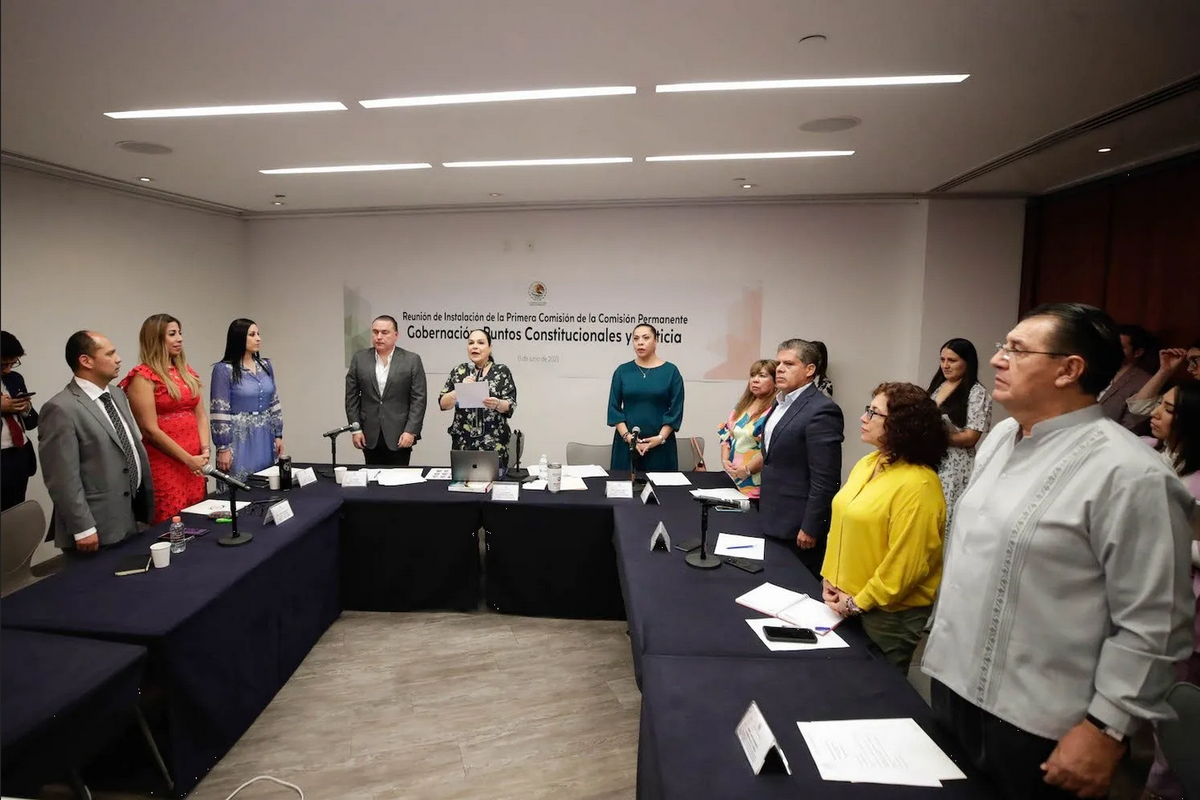 Instalan Comisión de la Permanente que llevará el tema del INAI