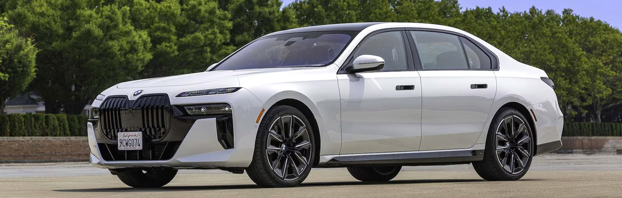 A Buyer’s Guide for the 2024 BMW 7 Series