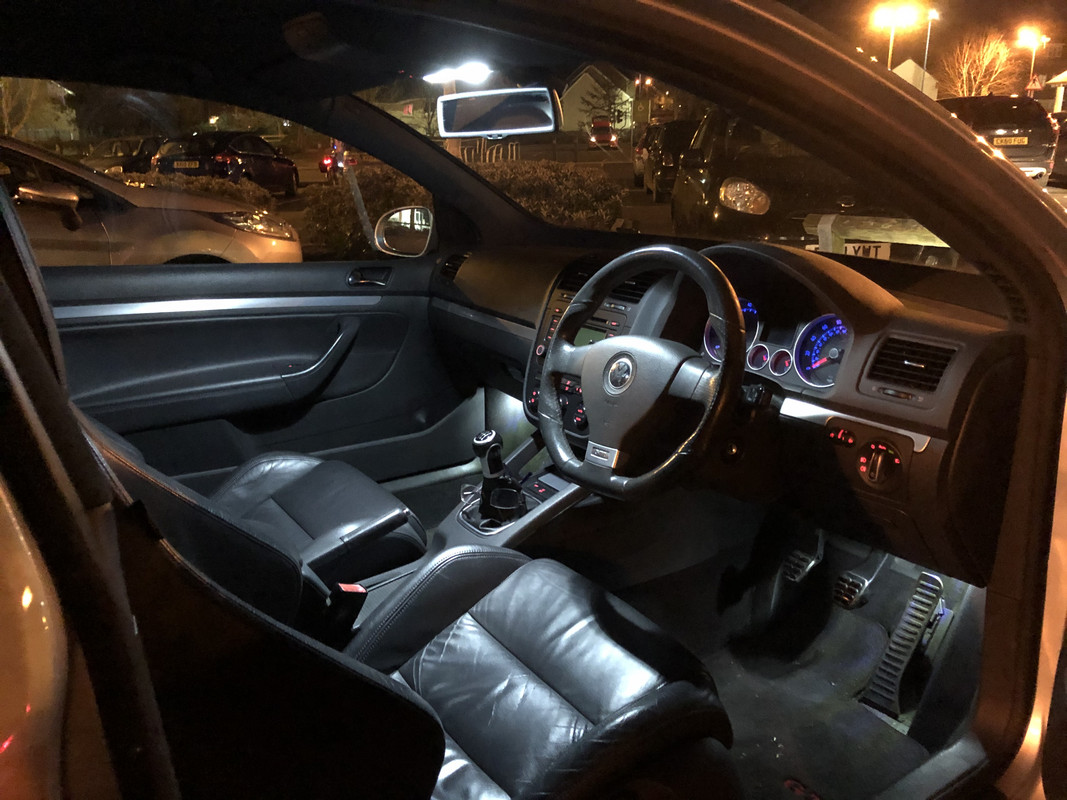 2CAE4583-F336-49E2-BAE7-23E0AD2EBC17