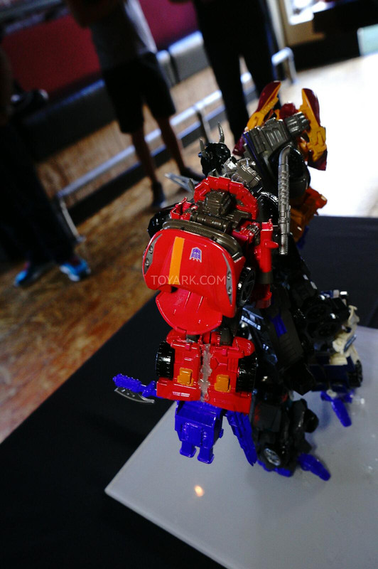 SDCC-2014-Hasbro-Transformers-Breakfast-023_1406