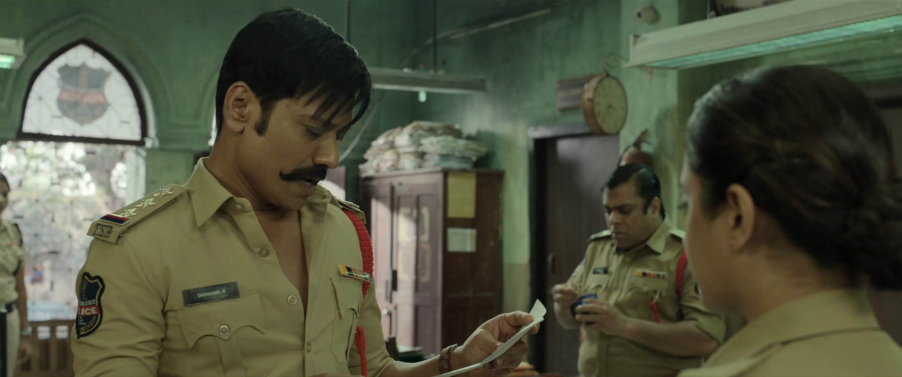 Saripodhaa Sanivaaram 2024 WebRip [Hindi + Tamil + Telugu + Malayalam + Kannada] 480p, 720p, 1080p ESub Screenshot