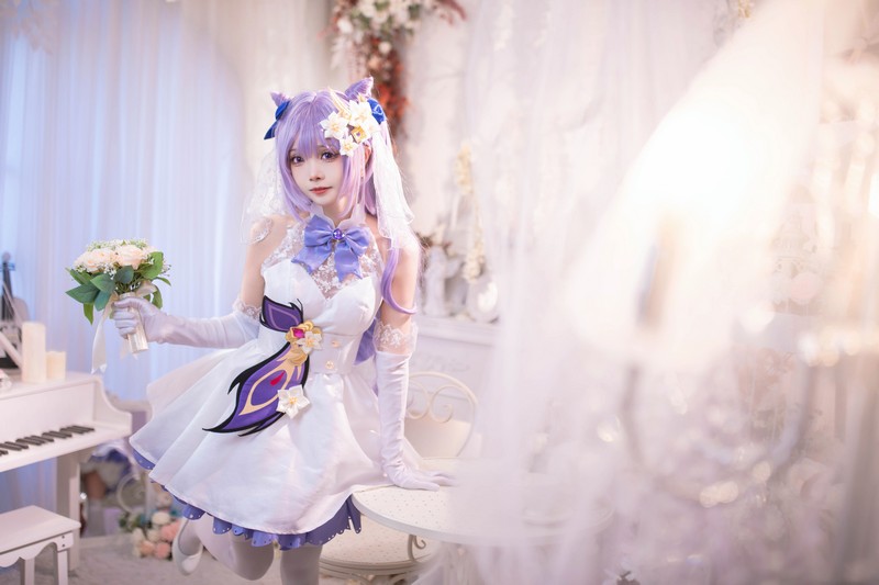 艾西Aiwest 刻晴花嫁Cosplay写真图集 原神刻晴婚纱高清图集 40P (223.2M)插图1