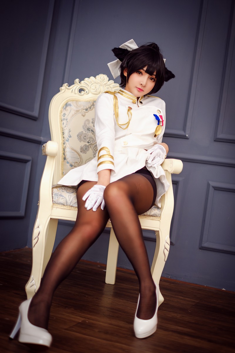MiMi Chan 高雄 × 爱宕 Cosplay 碧蓝航线双人写真【23P-66M】插图4