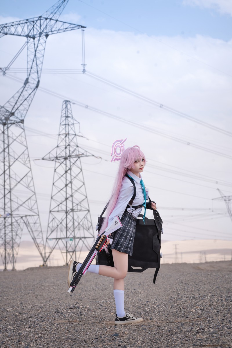 艾西Aiwest 星野Cosplay写真图集 碧蓝档案角色高清美图 49P (290.6M)插图1